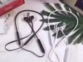 藍牙運動耳機?，時尚耳機?