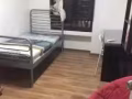 索美赛地铁站附近普通房：$800，配备书桌，衣橱，地毯，空调,单人沙发 公寓设施