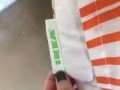 宜家床头柜$15 枕头两个$8 没有枕过
