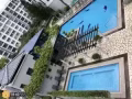 亚龙四十巷泳池高级公寓，男床位出租(4人间）,房间住人少安静。可报地址