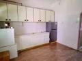 景萬安新裝修排屋主人房出租 （無中介）