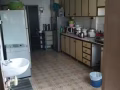 近布莱德地铁站Blk123有整套屋子出兑，因本人有事回国，租客满无中介费