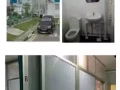 1 女生住1间小房：有窗门可锁：只限女生出入
