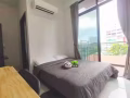 馬里士他 NEEM TREE 新公寓帶陽台主人房 緊鄰科廷大學 可住兩人 帶保潔