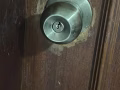 专业技术开锁，换锁，价格合理快速