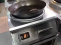 专业维修： 各种厨房设备,桌面火锅，工厂电力机械设备，电脑维修