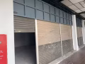 外国人可以买且无额外印花税的单层店铺出租出售