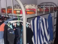 五套上下铁床便宜出，带床板，需要联系