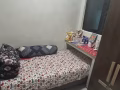 地铁附近有大间佣人房出租，找女生