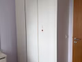 女皇镇公寓式组屋普通房出租一间，只限女生。