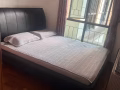 🏡 普通房+自己独立厕所🚻 💰 SGD 1,200/month ✅ 新装修独立厕所 ✅ Queen Bed ✅ 冷